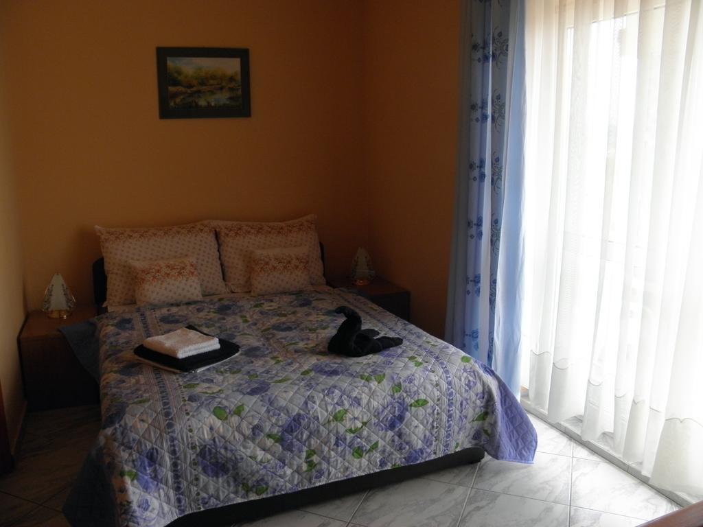 HévízKristaly Apartman住宿加早餐旅馆 外观 照片