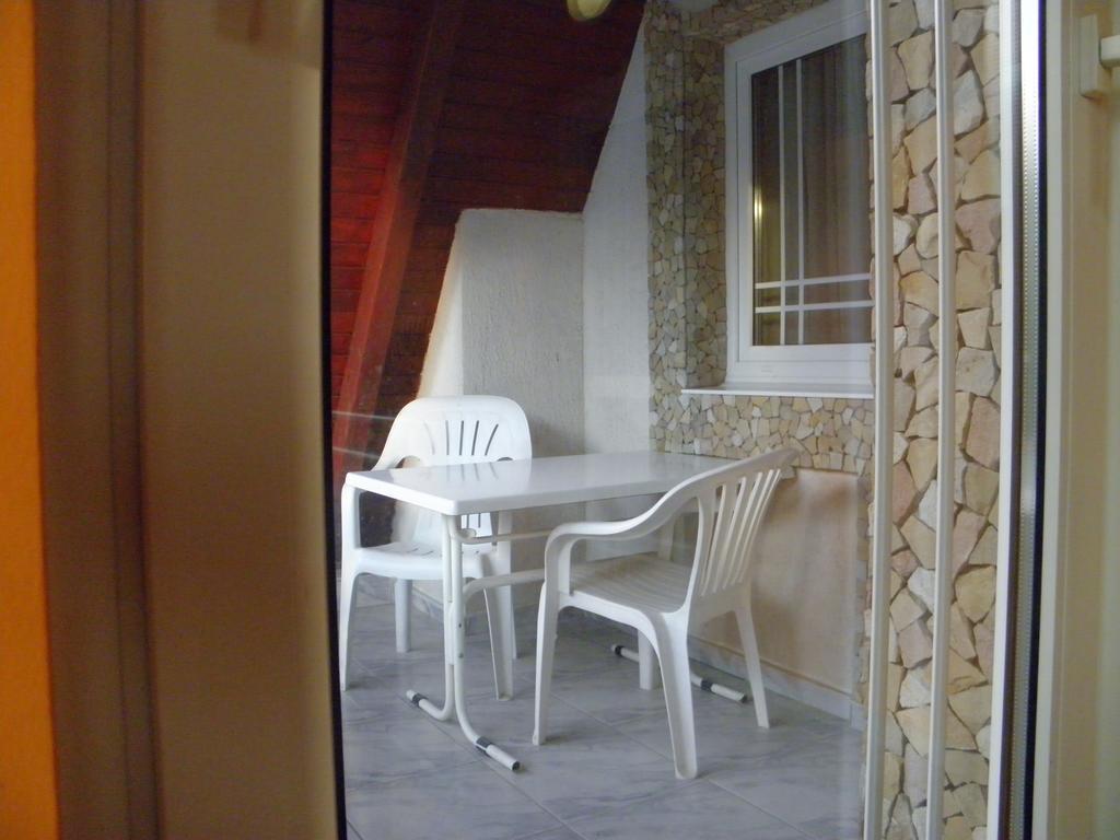 HévízKristaly Apartman住宿加早餐旅馆 外观 照片