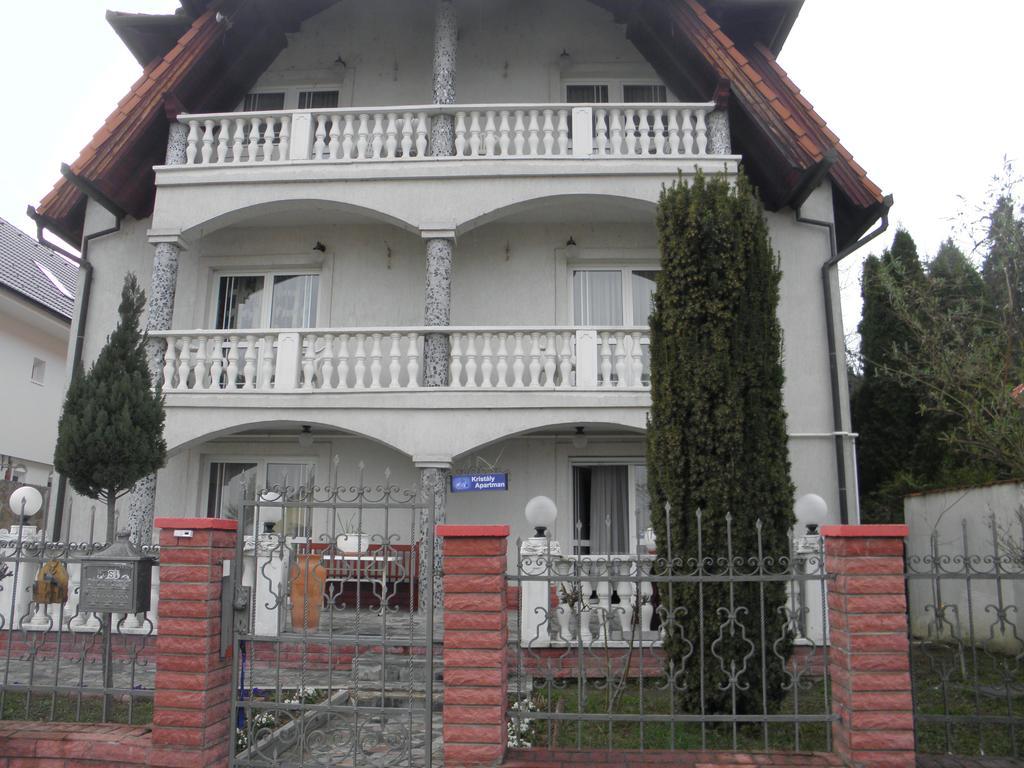 HévízKristaly Apartman住宿加早餐旅馆 外观 照片