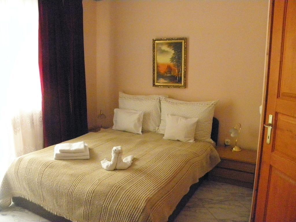 HévízKristaly Apartman住宿加早餐旅馆 外观 照片